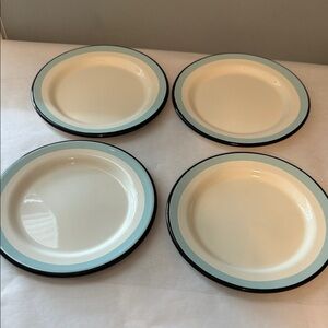 Hearth & Hand Cream and‎ Black Dinner Plates